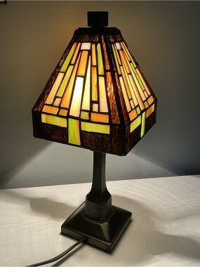 Quoizel Stephen Mini Table Lamp